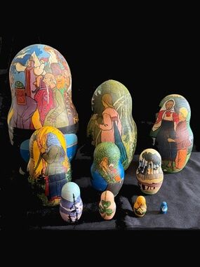 Matryoshka Vintage 10 Piece Signed Russian Nesting Dolls Hand Painted